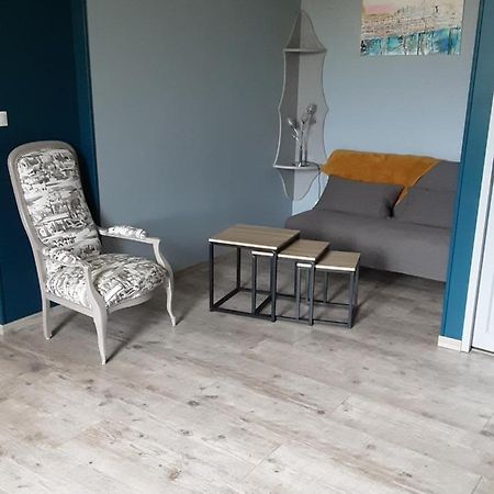 Appartamento La Tourterelle Thaims Esterno foto