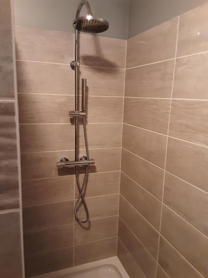 Appartamento La Tourterelle Thaims Esterno foto