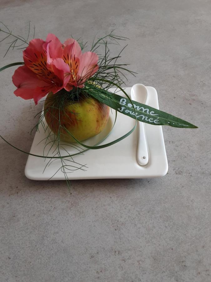 Appartamento La Tourterelle Thaims Esterno foto